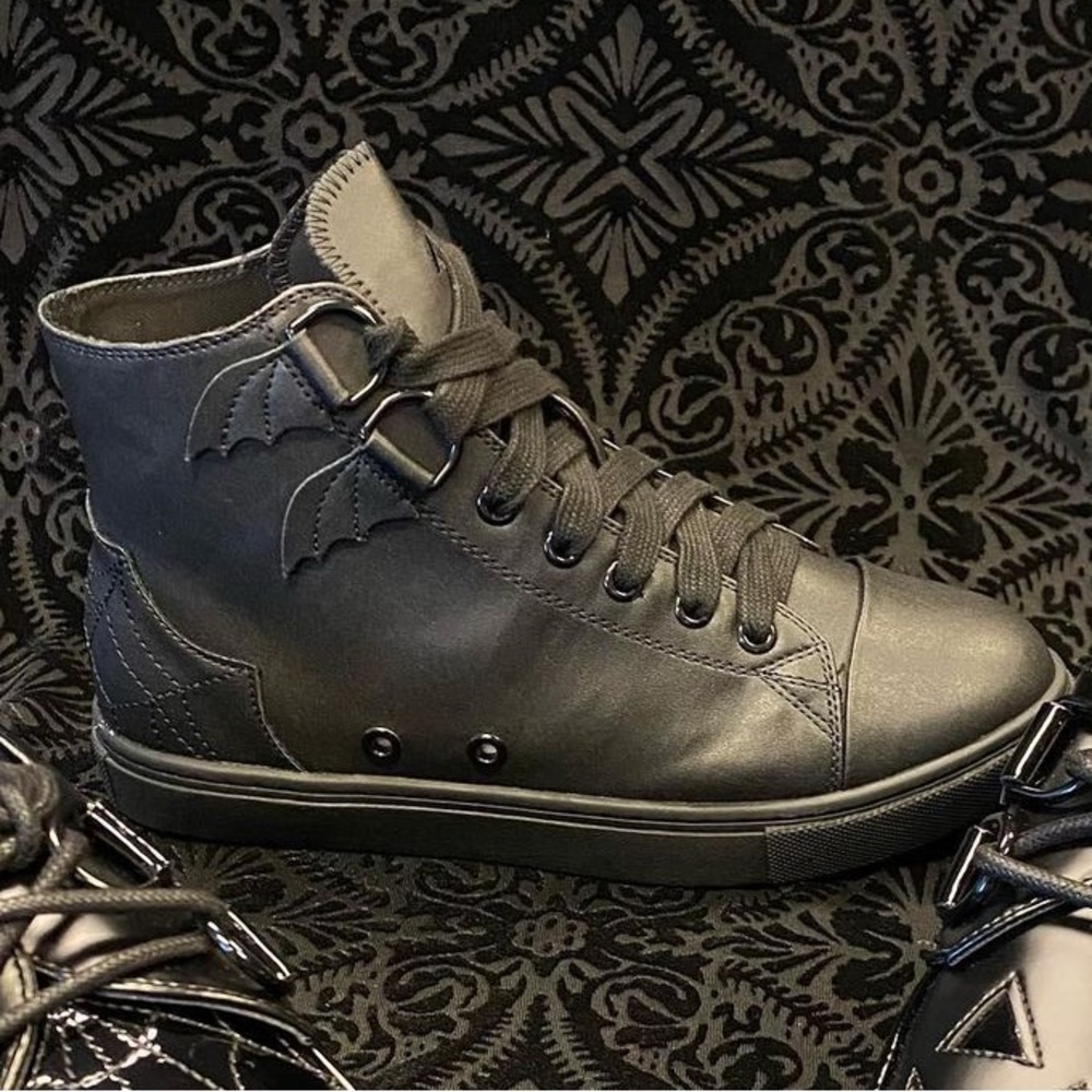Strangecvlt Chelsea All Black High Tops